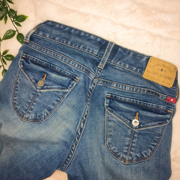 Lucky Brand Jeans - Picture 2 of 4
